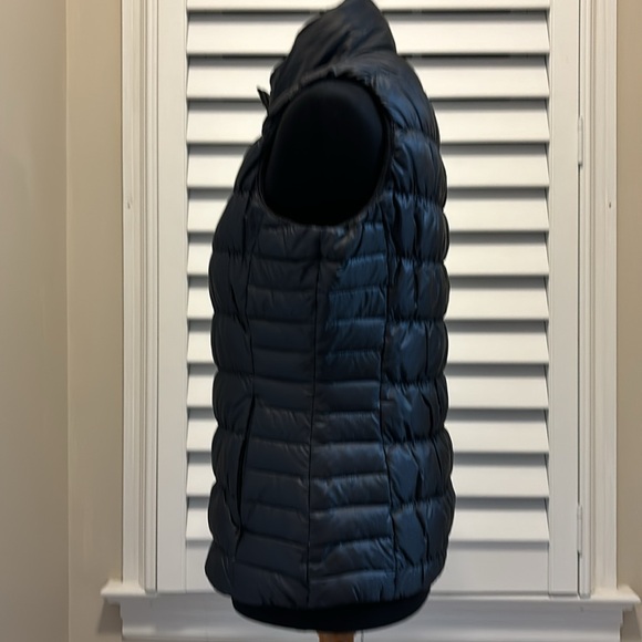 Athleta goose down puffer vest size small black - Picture 2 of 5